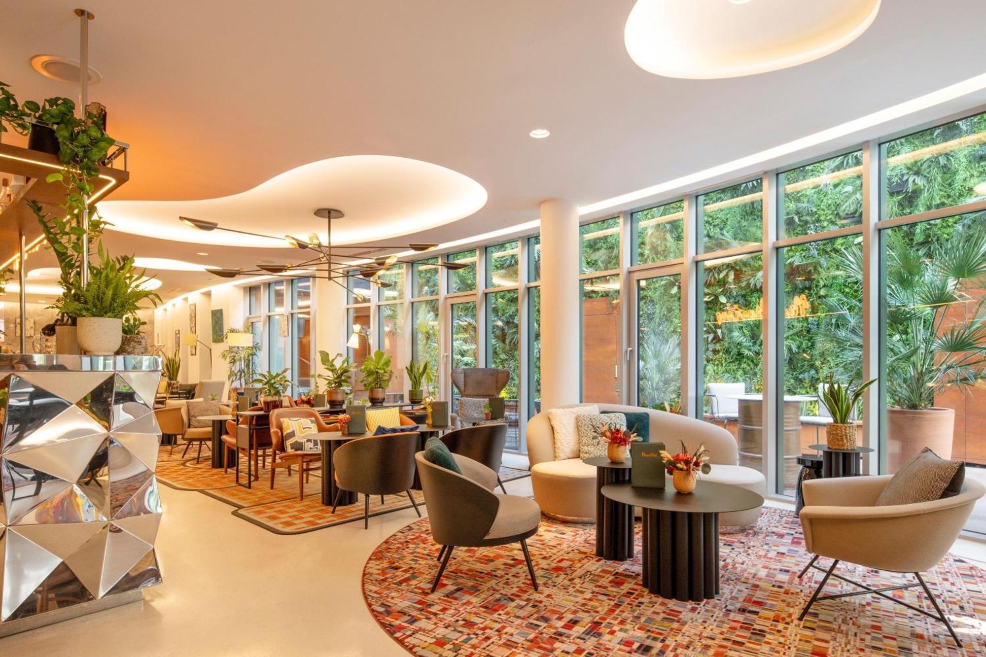 Renaissance Paris Republique Hotel & Spa Exteriér fotografie